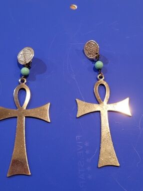 Vintage Clip On Egyptain Ankh Earrings